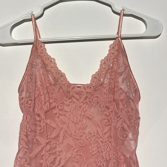 Boutique Pink Lace Mesh Slip Dress Size M - Picture 2 of 7